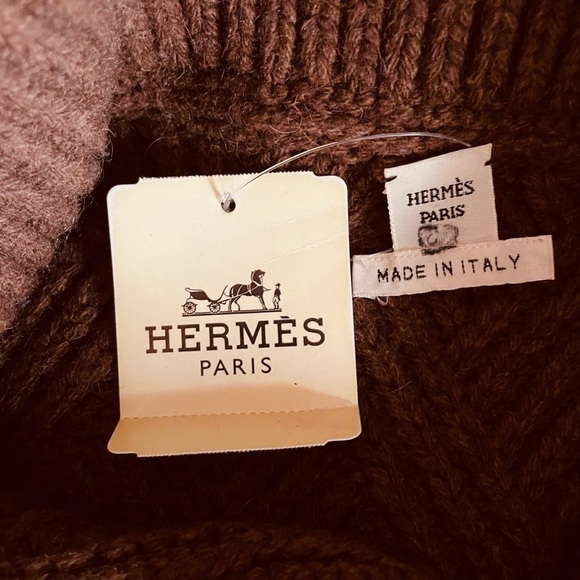 Hermes Elegant Tan Cowl Neck Sweater - Picture 7 of 11
